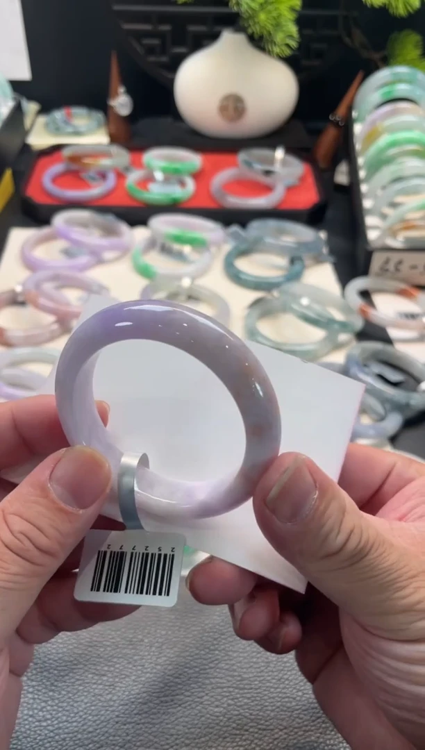 未镶嵌手镯翡翠41号链接 有纹裂 49正圈