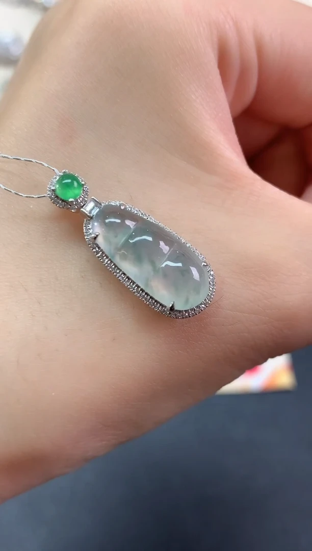 吊坠(不含链)18K金镶嵌翡翠吊坠(不含链)|3980