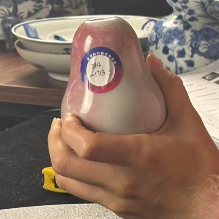 清代 豇豆红水滴