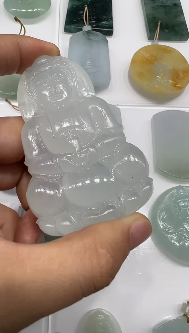 未镶嵌定制翡翠观音