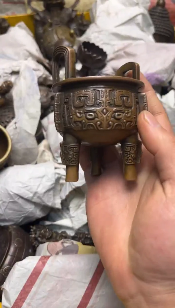 精美铜器，点击下单