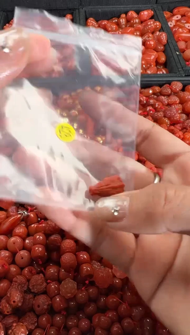 【闪购商品】南红玛瑙手链未镶嵌1