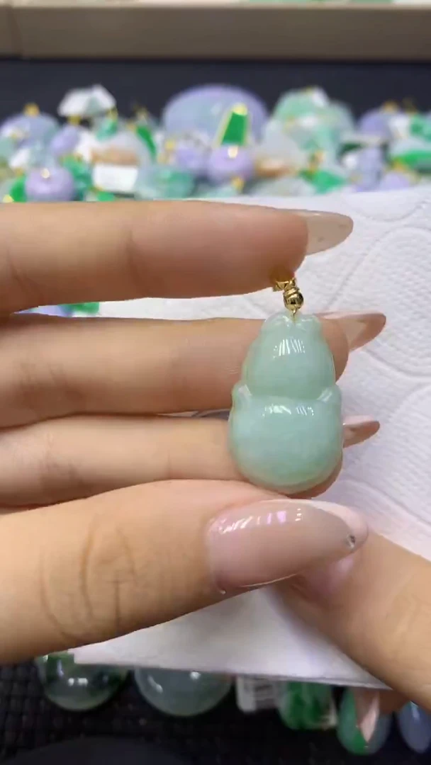 颈饰未镶嵌翡翠天然缅甸翡翠A货