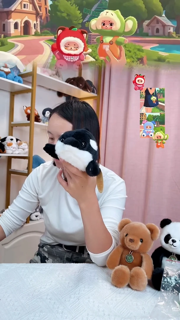 毛绒虎头鲸鱼公仔