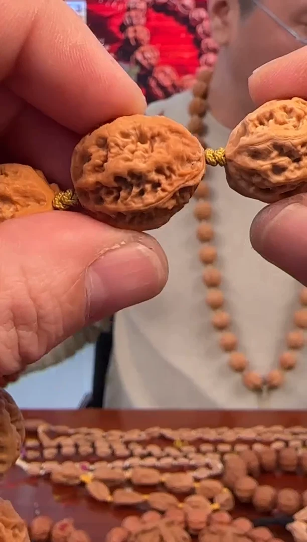 手串文玩核桃蚂蚁王