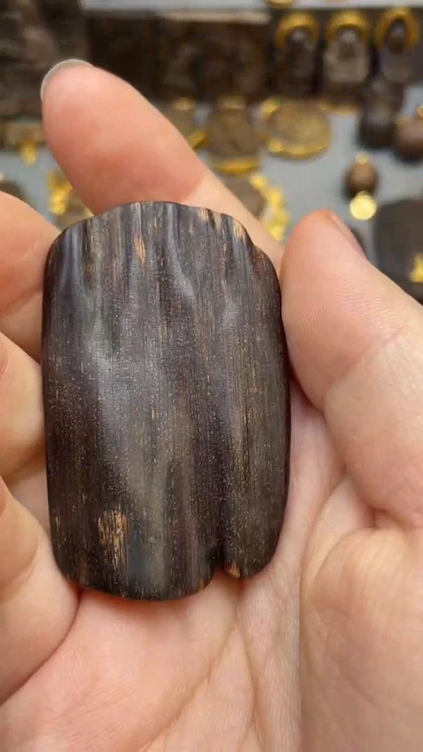 沉香吊坠沉香吊坠43