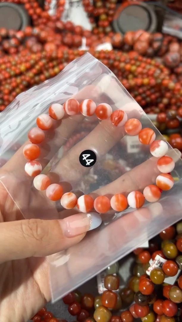 未镶嵌手串南红玛瑙9+