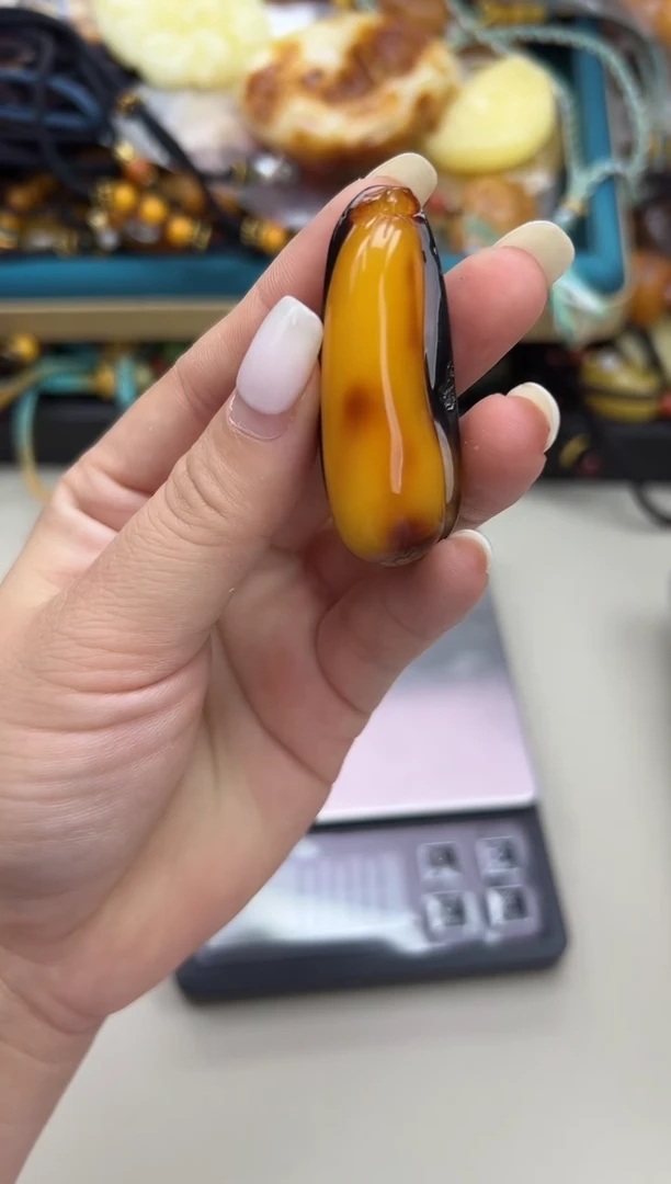 裸石蜜蜡未镶嵌天然琥珀蜜蜡