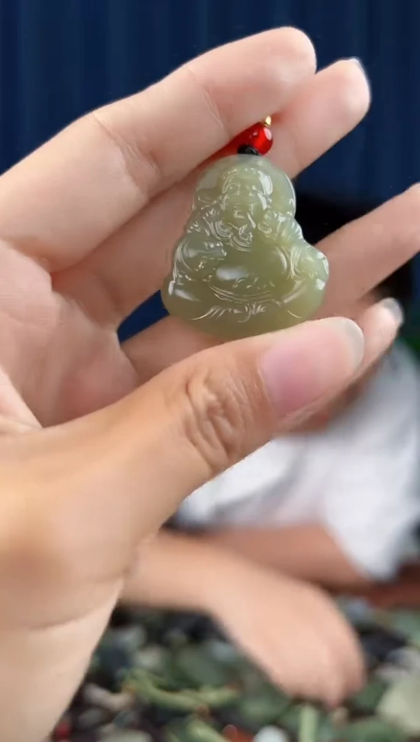 未镶嵌和田玉挂件拍一发一，