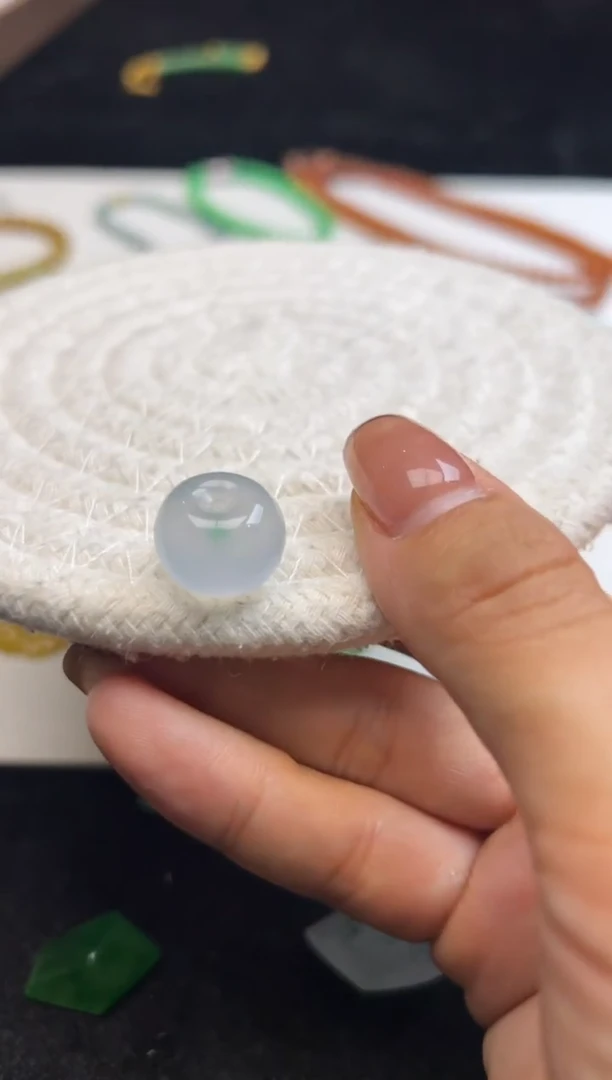 未镶嵌定制翡翠源*苹果珠32000+1600