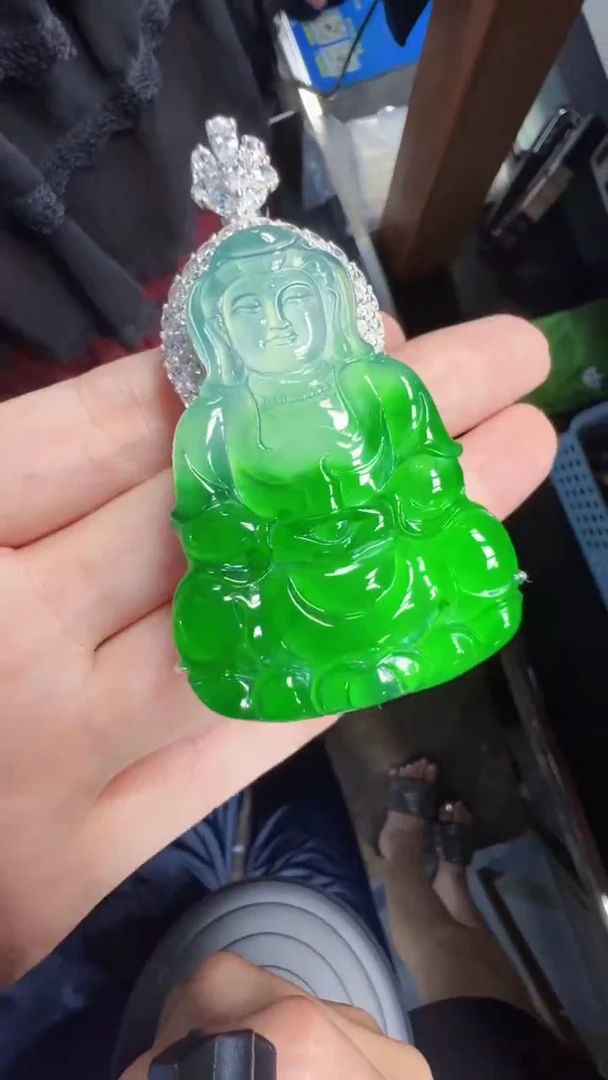 未镶嵌定制翡翠翡翠A货有轻微色差属于正常现象，观音多样性发货1