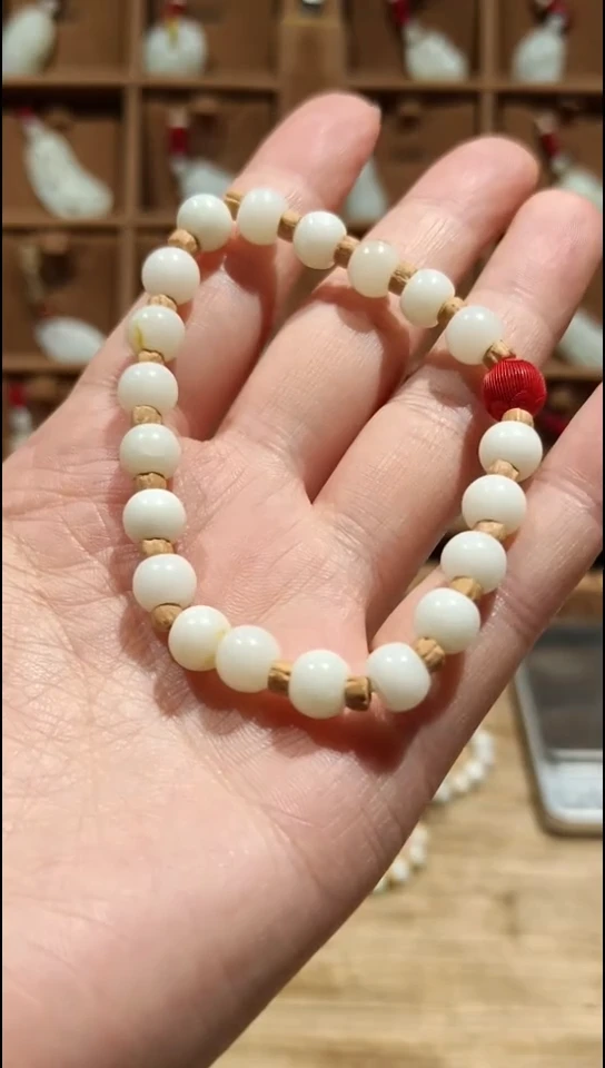 项圈未镶嵌和田玉（白玉）手串