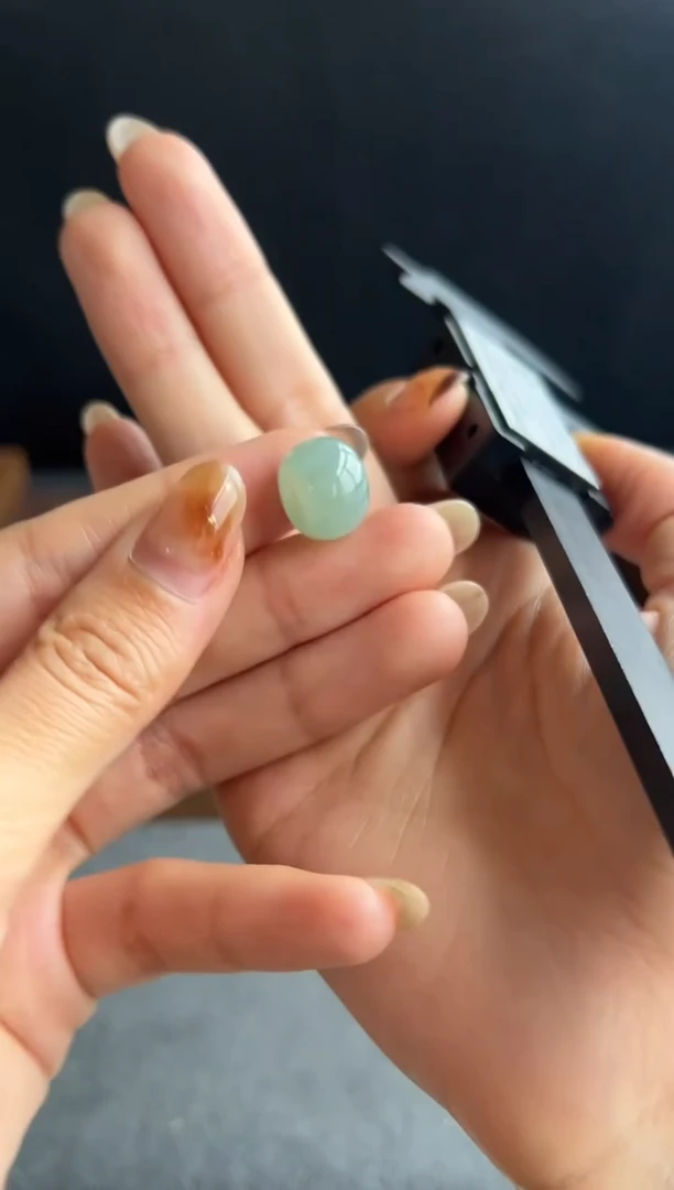翡翠未镶嵌吊坠(不含链)701买断