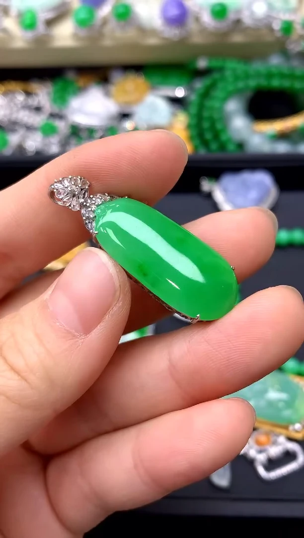 吊坠(不含链)18K金镶嵌翡翠367-中国好珍宝