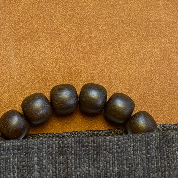 【嘉鑫】12*13mm男女通用家居饰品原木原色雕刻车挂