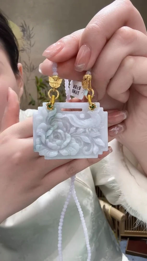 【闪购商品】翡翠颈饰未镶嵌吊坠