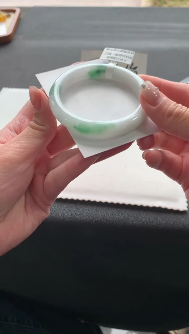 翡翠未镶嵌手镯55正圈Y1888买断