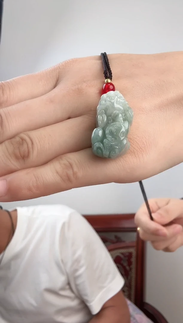 颈饰未镶嵌翡翠翡翠A货小貔貅多样性发一件