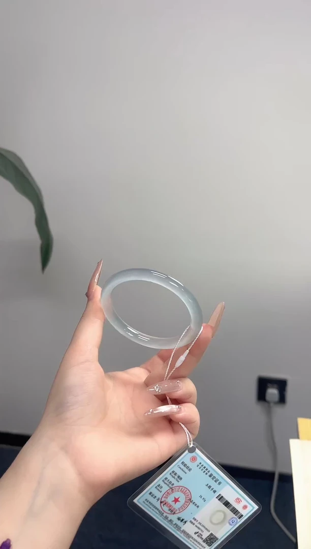 手镯玛瑙/玉髓未镶嵌56-57圈卡8