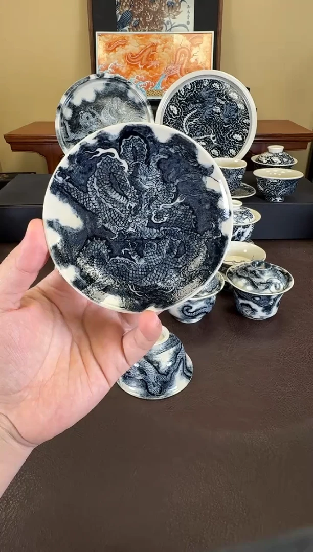 二号釉水墨三龙杯垫
