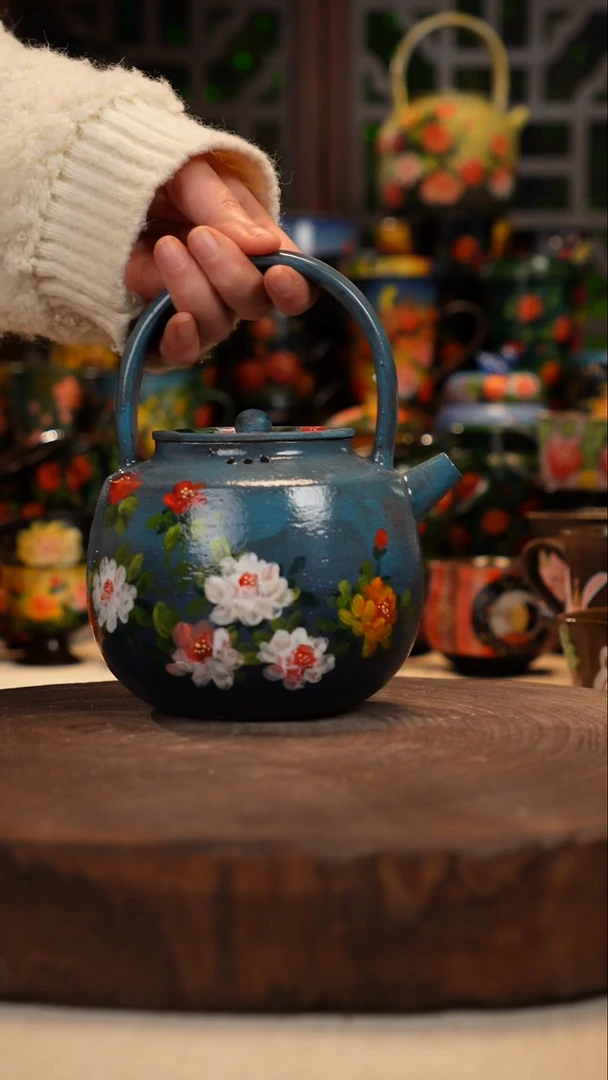 紫砂油画手绘釉下彩