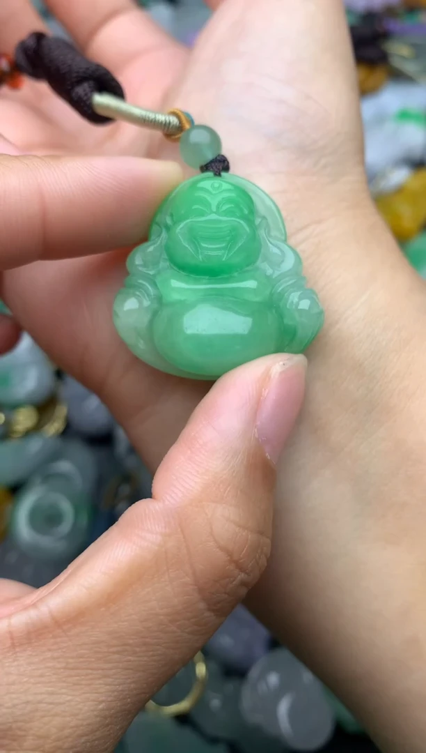 颈饰未镶嵌翡翠缅甸翡翠吊坠