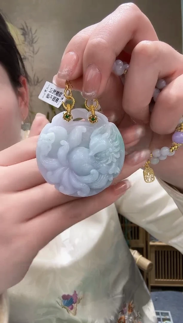 【闪购商品】翡翠颈饰未镶嵌吊坠