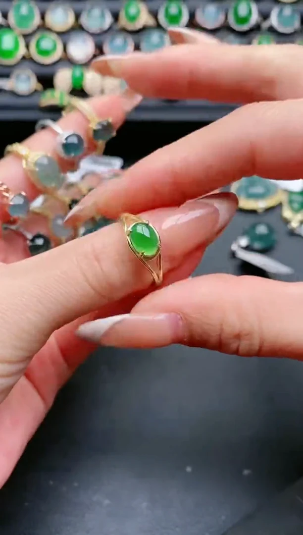 【闪购商品】翡翠戒指银S925镶嵌111111