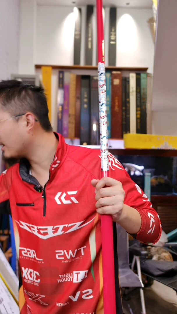 【闪光打包】碳语十周年超轻超硬碳素抄网杆2.1米