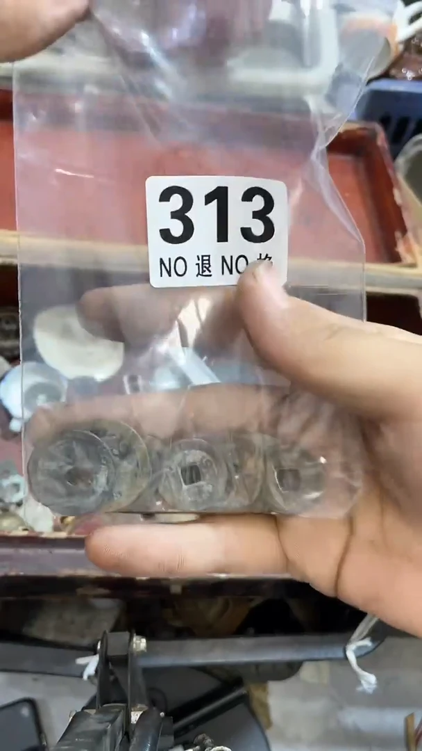 用****6所拍商品均为残品，付款表示默认，不退不换，看好下单，