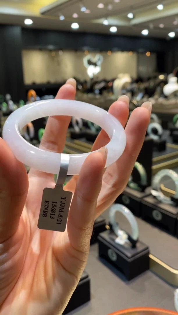 未镶嵌手镯翡翠天然缅甸翡翠A货