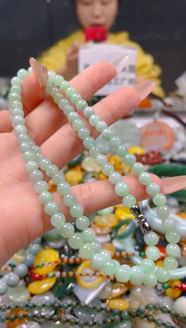 【闪购商品】翡翠颈饰未镶嵌5-6MM/M/翡翠A货一图一物