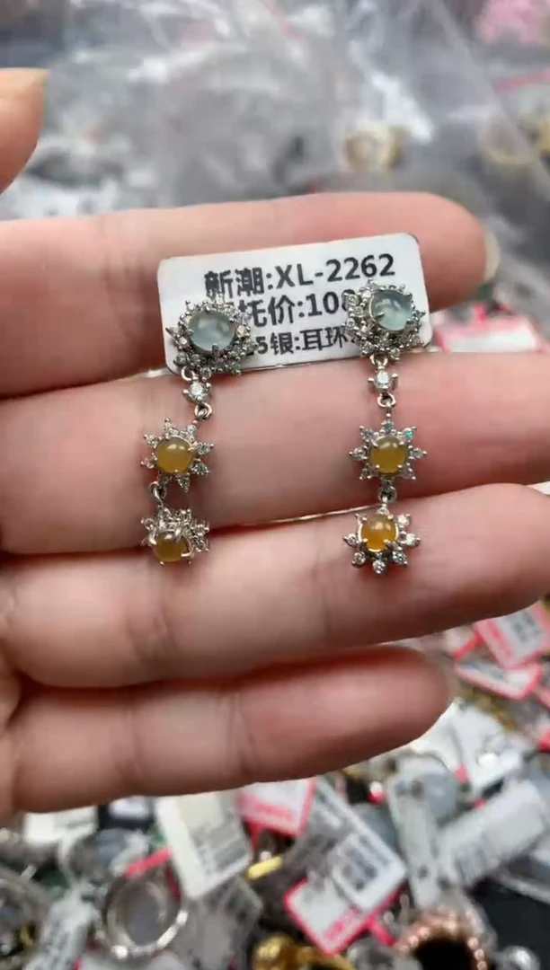 翡翠戒指银S925镶嵌天然A货缅甸翡翠