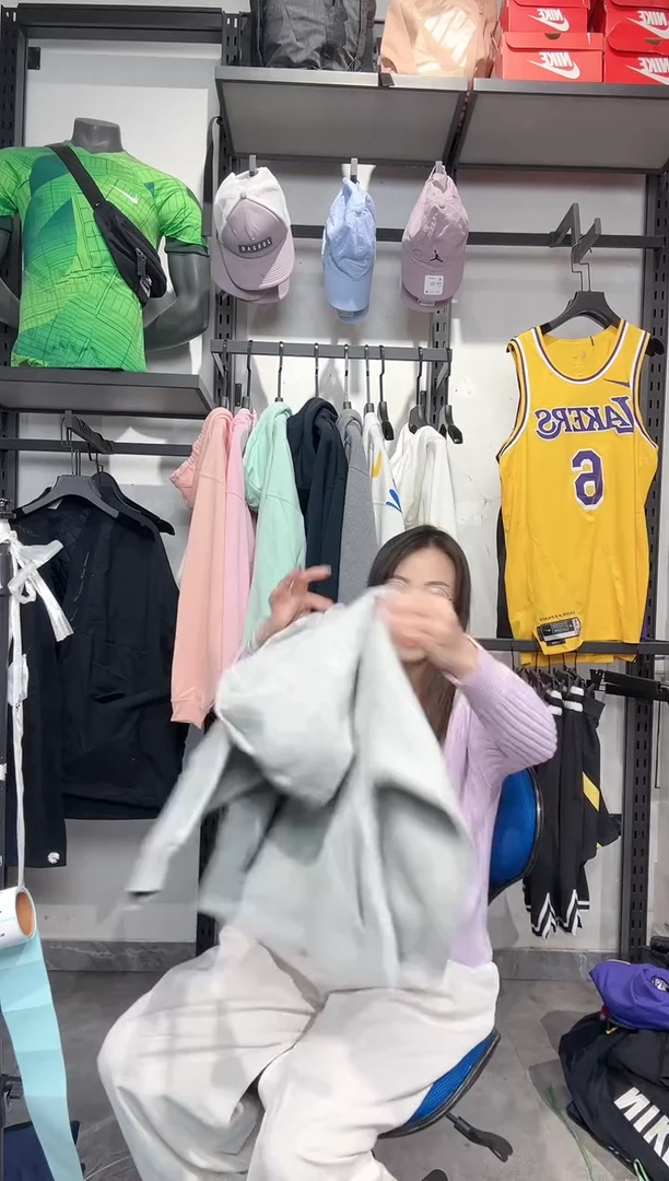 1668 编码 瑕疵款直播间过款为准 尺码 110