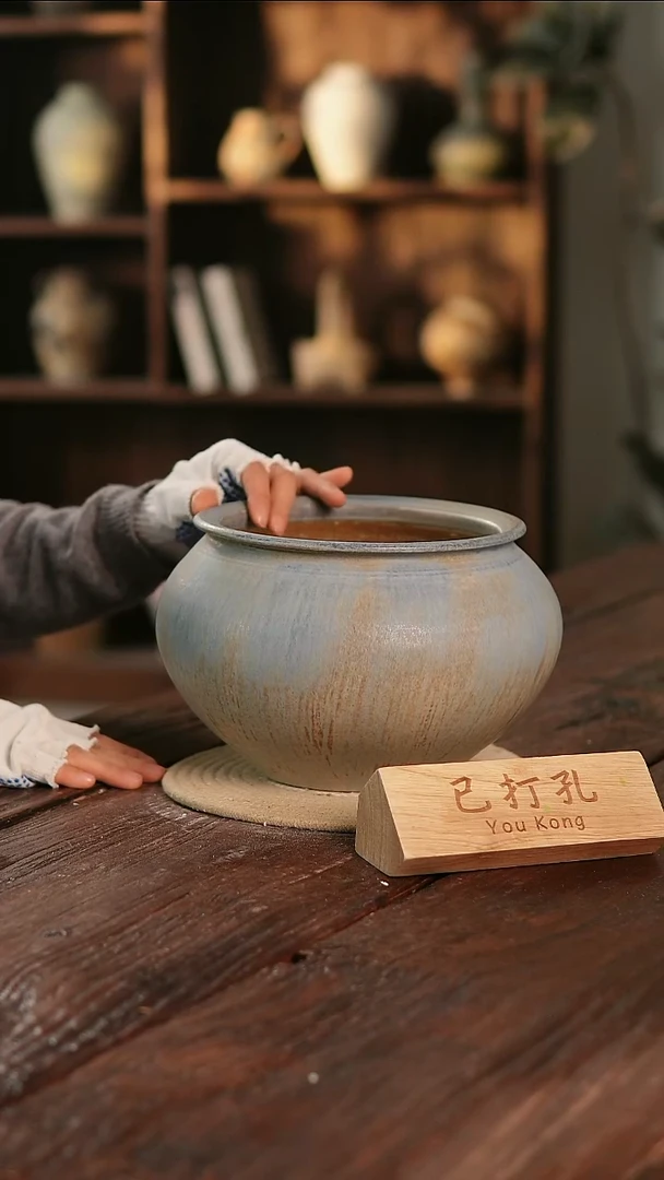 摆件17-158高18口18误差2已打孔