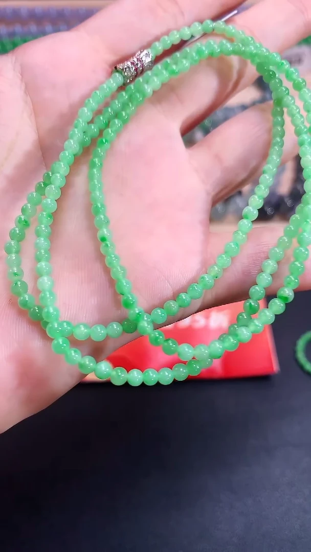 未镶嵌手串翡翠8珠链|2800+0