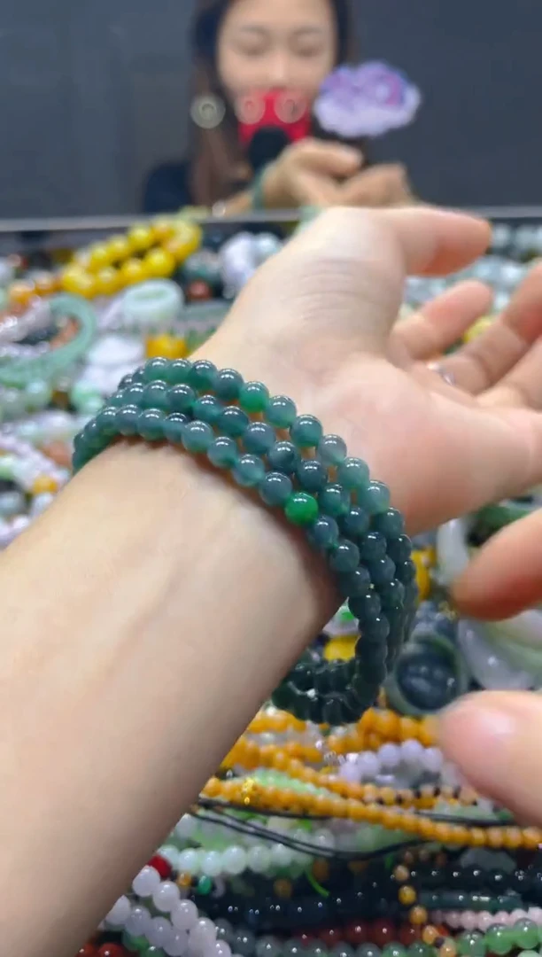 颈饰未镶嵌翡翠5MM