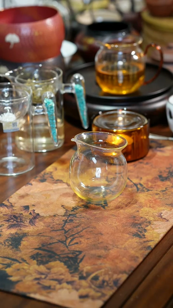 【闪购商品】晶焱无耳彩金公杯