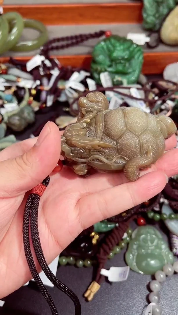 和田玉未镶嵌颈饰拍一发一