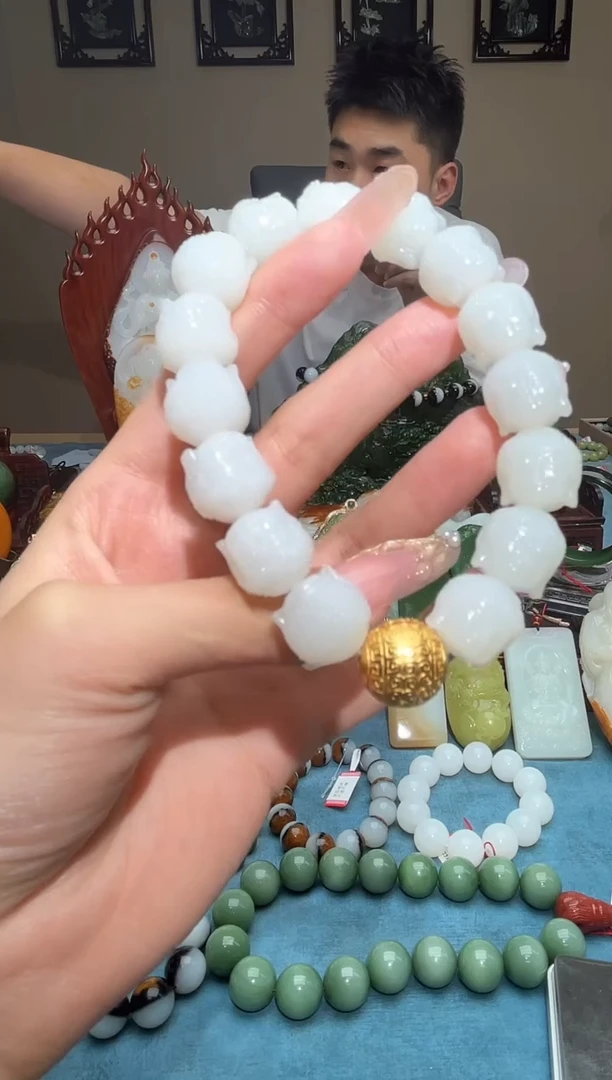 手串未镶嵌和田玉111hsl