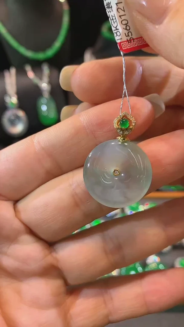 翡翠18K金镶嵌吊坠(不含链)吊坠