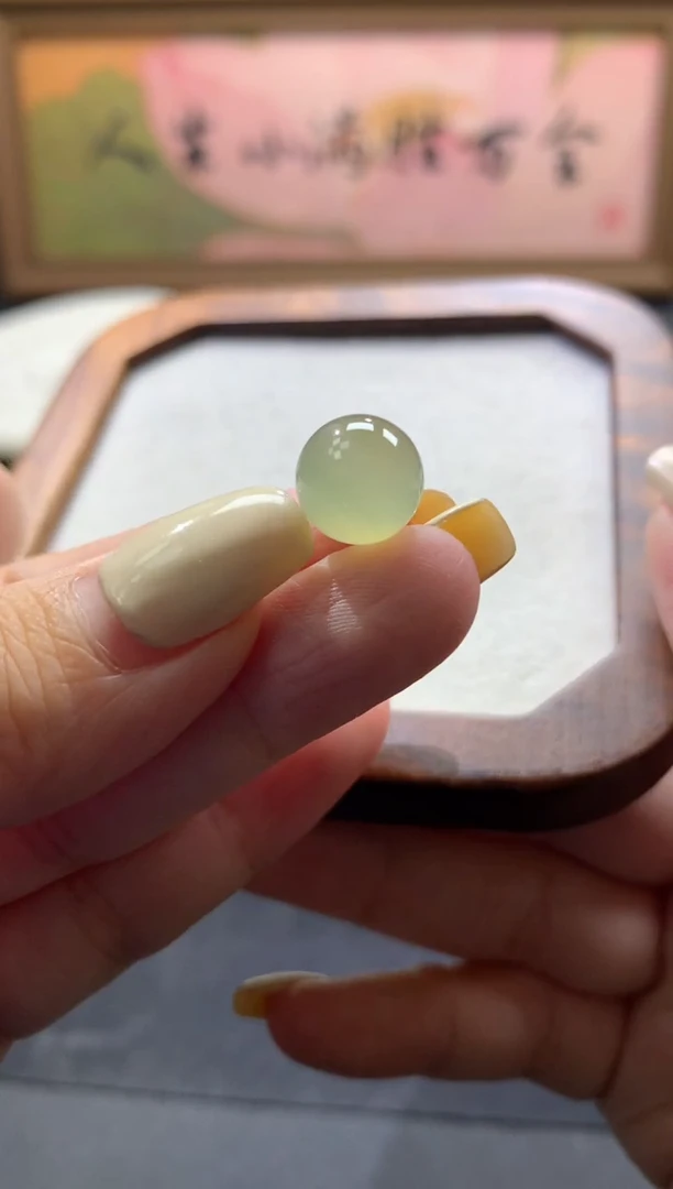 未镶嵌定制翡翠卡10.4mm