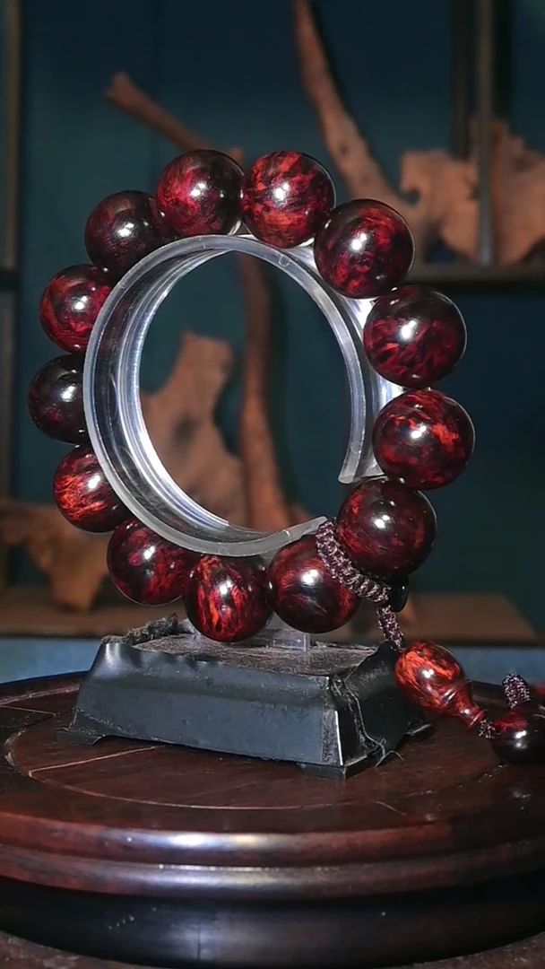 手串/手链黄花梨/降香黄檀金*生海南土埋红降18