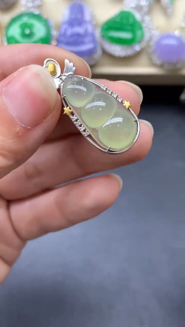 翡翠18K金镶嵌颈饰296-中国好珍宝