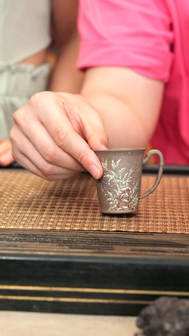 茶壶紫砂XS38《竹节品茗杯》青麻子