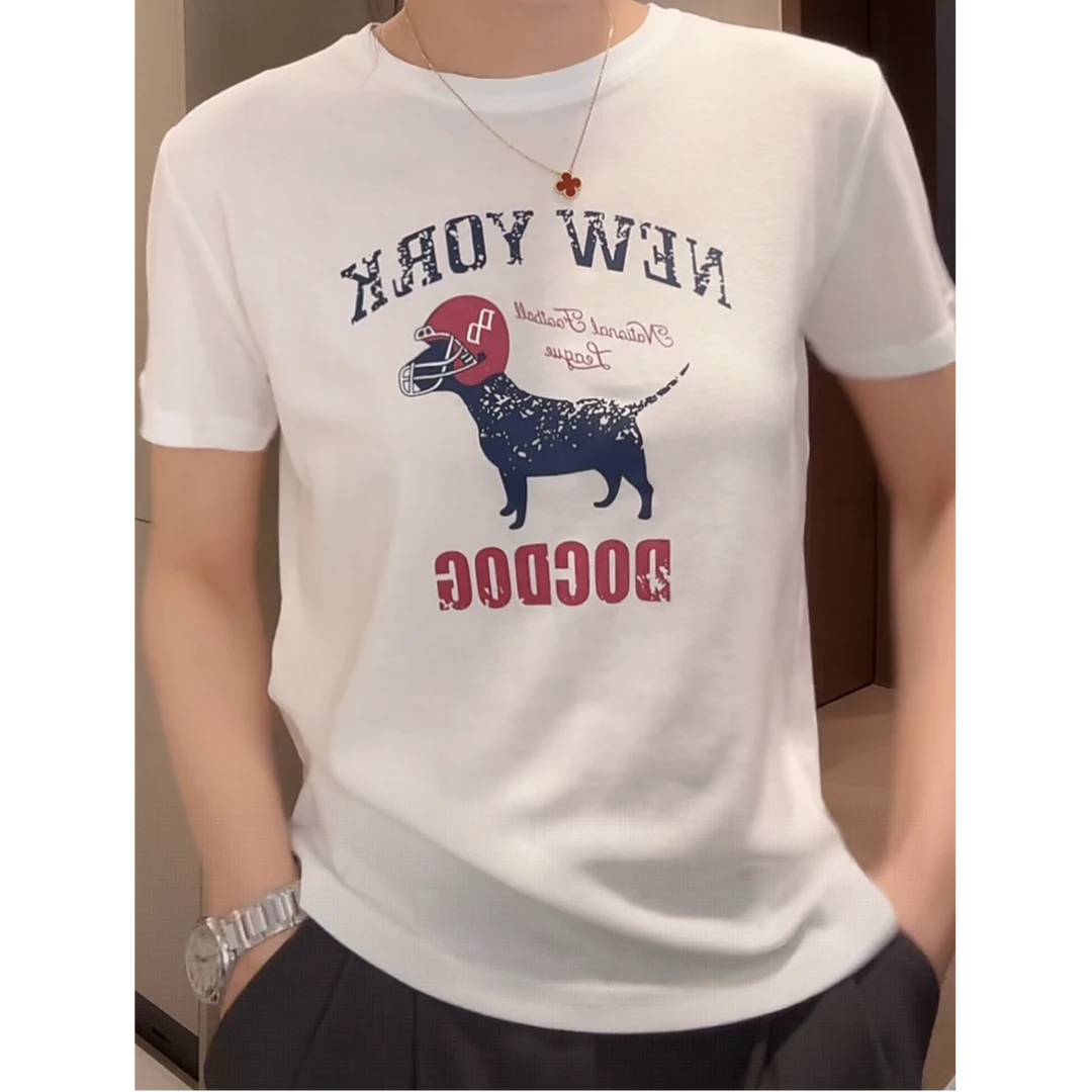 头盔小狗印花圆领短袖T恤2025新款夏时尚休闲短袖百搭设计感上衣