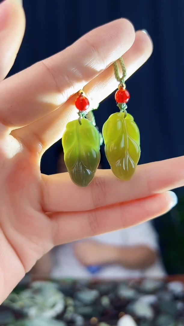 未镶嵌和田玉挂件拍一发一，多样性发货