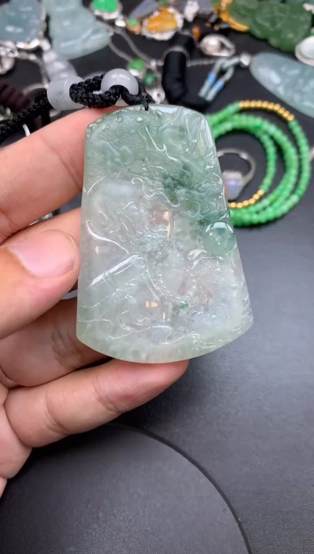 颈饰未镶嵌翡翠我欲成仙商品不退不换