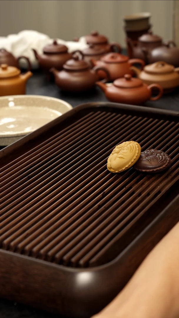 茶壶紫砂开播小福利黄段小狮子盖置