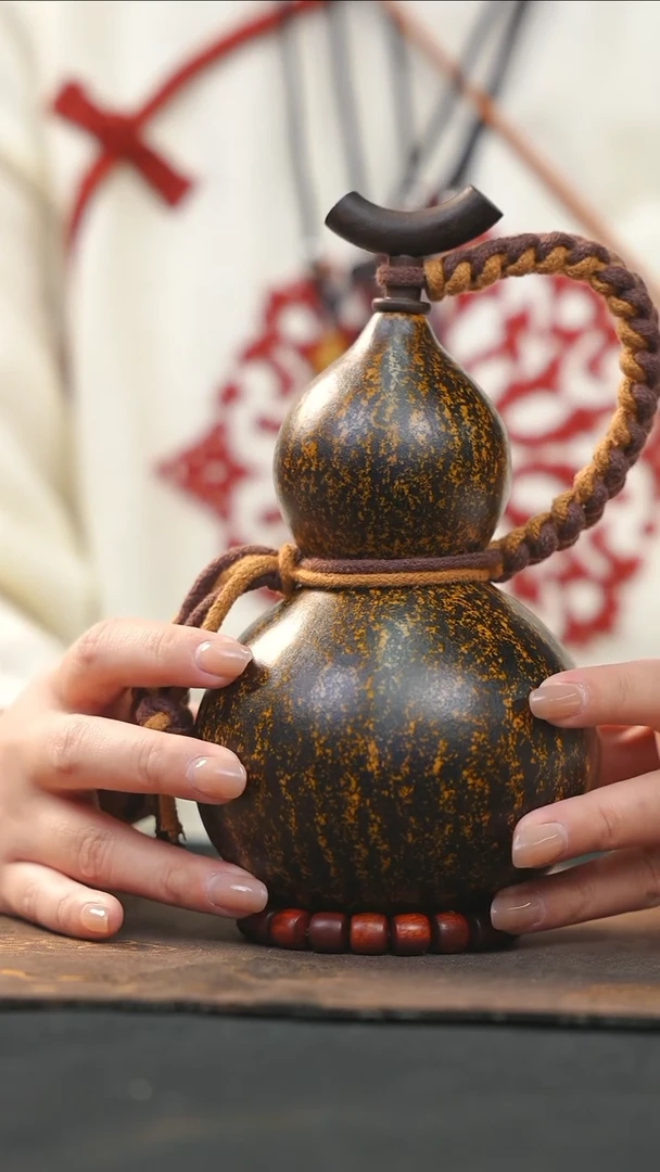 【闪购商品】RY180大漆酒葫芦不包手串及旋转底座